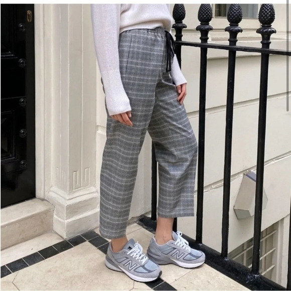 Aritzia The Group by Babaton Jimmy Pant Plaid Gray High Rise Size XS B21 - Picture 3 of 8
